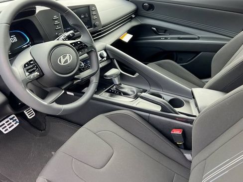 New 2026 Hyundai Elantra Sport FWD image 9