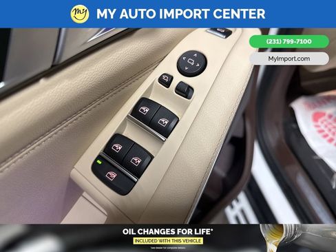 Used 2019 BMW X5 xDrive50i w/ Executive Package image 11