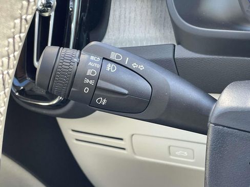 New 2026 Volvo XC40 B4 Plus w/ Protection Package Premier image 12