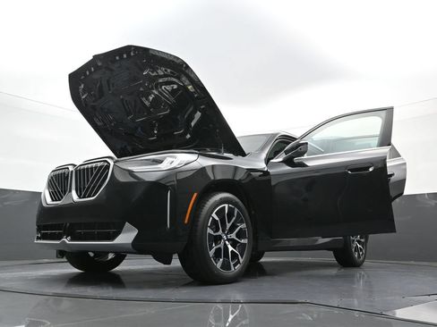 New 2026 BMW X3 xDrive30 w/ Premium Package AWD/4WD image 39