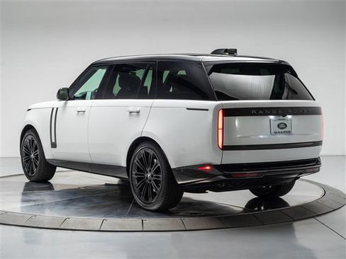 Used 2024 Land Rover Range Rover Long Wheelbase Autobiography AWD/4WD image 3