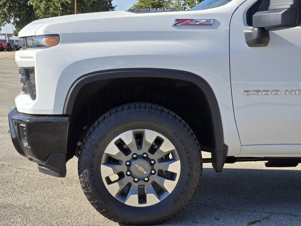 New 2026 Chevrolet Silverado 2500 Custom w/ Custom Value Package AWD/4WD image 6