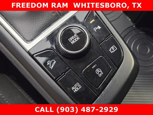 Used 2024 Kia Sportage LX image 15