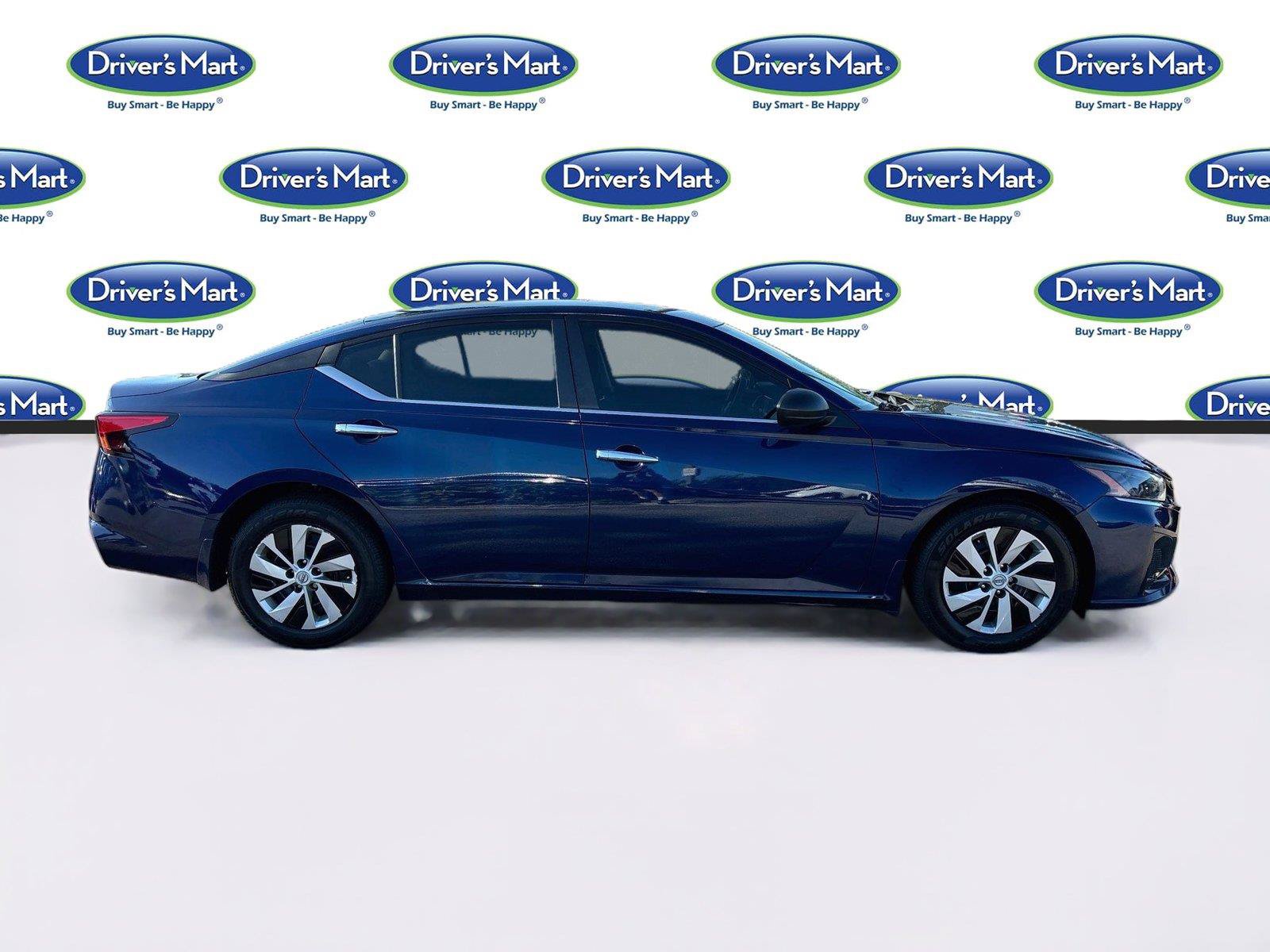 Used 2024 Nissan Altima 2.5 S FWD image 8