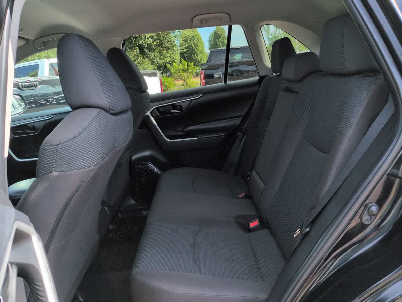 Certified 2023 Toyota RAV4 LE AWD/4WD image 13
