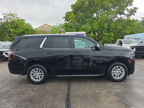 Used 2024 Chevrolet Tahoe LT RWD image 8