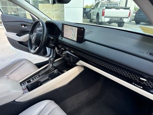 Used 2023 Honda Accord Touring image 31