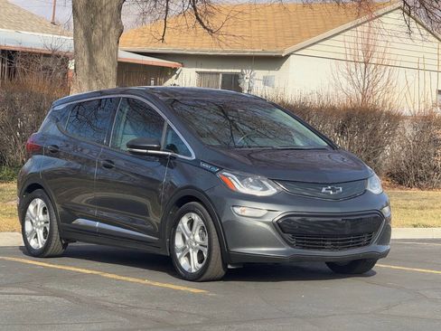 Used 2019 Chevrolet Bolt LT image 3