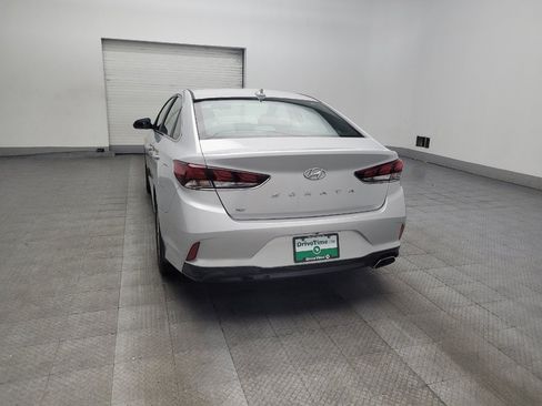Used 2018 Hyundai Sonata SE FWD image 6