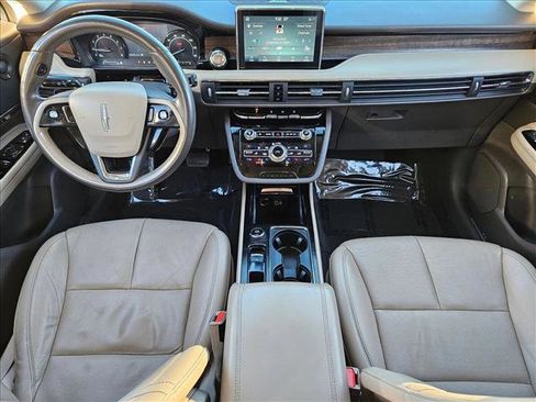 Used 2020 Lincoln Corsair Reserve w/ Elements Package image 17