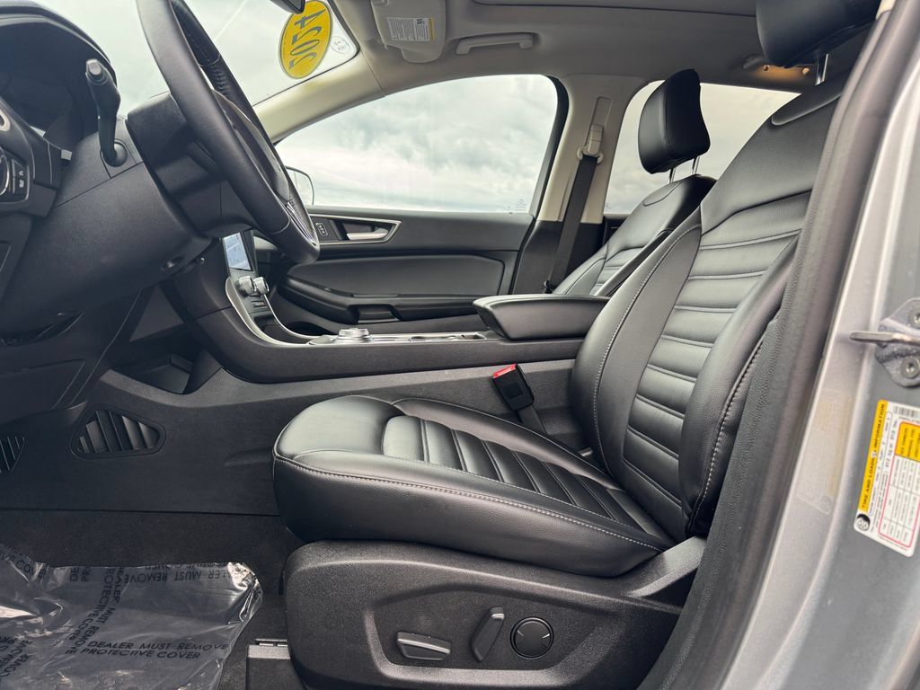Used 2024 Ford Edge SEL w/ Convenience Package AWD/4WD image 18