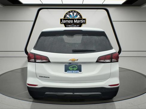 Certified 2024 Chevrolet Equinox LT w/ LPO, Floor Liner Package FWD image 5