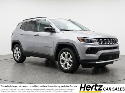 Used 2025 Jeep Compass Latitude