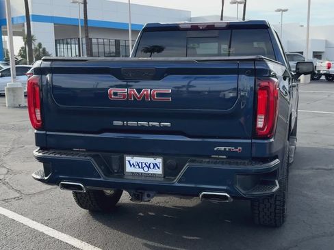 Used 2020 GMC Sierra 1500 AT4 w/ AT4 Premium Package AWD/4WD image 9