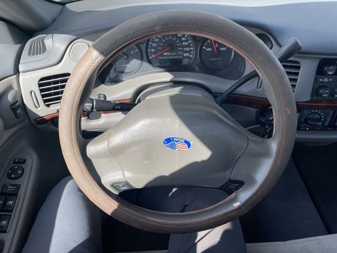 Used 2004 Chevrolet Impala w/ Preferred Equipment Group image 4