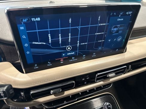 Used 2023 Lincoln Nautilus Reserve w/ Equipment Group 202A image 21