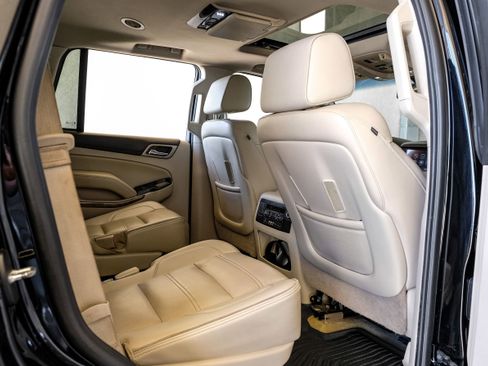 Used 2016 GMC Yukon Denali w/ Open Road Package image 38