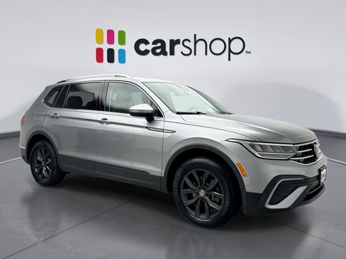 Used 2024 Volkswagen Tiguan SE AWD/4WD image 7