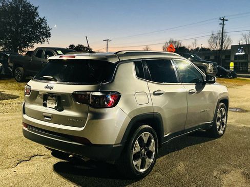 Used 2021 Jeep Compass Limited image 6