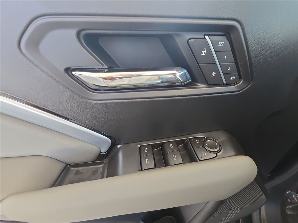 New 2026 Chevrolet Colorado ZR2 AWD/4WD image 22