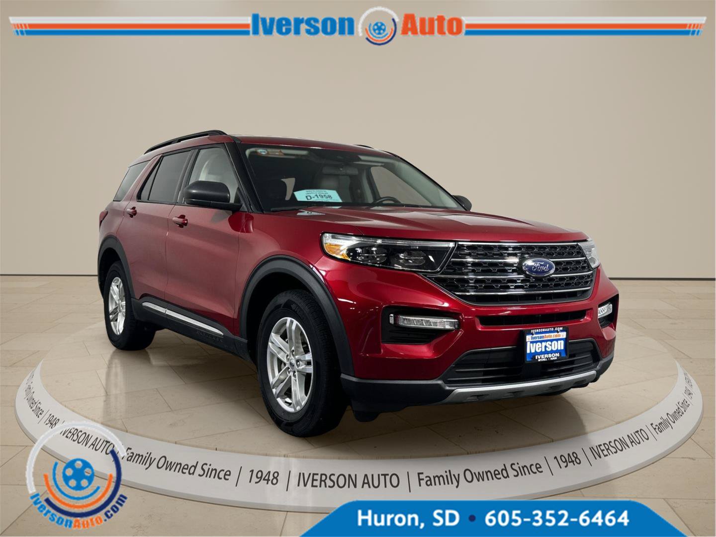 Used 2022 Ford Explorer XLT w/ Equipment Group 202A AWD/4WD image 1
