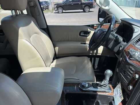 Used 2019 Nissan Armada Platinum w/ Captain's Chairs Package image 13