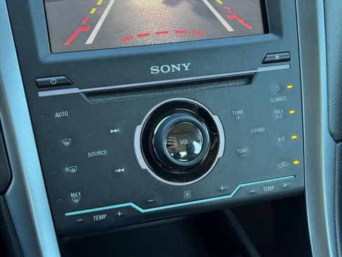 Used 2013 Ford Fusion Titanium w/ Titanium Driver Assist Pkg image 23