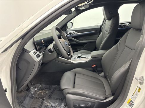 New 2026 BMW i4 xDrive40i w/ Parking Assistance Package image 25