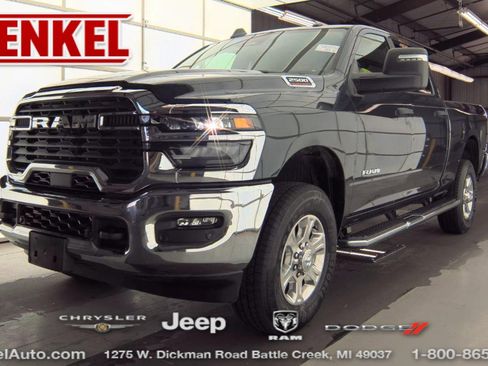 Used 2026 RAM 2500 Big Horn AWD/4WD image 1