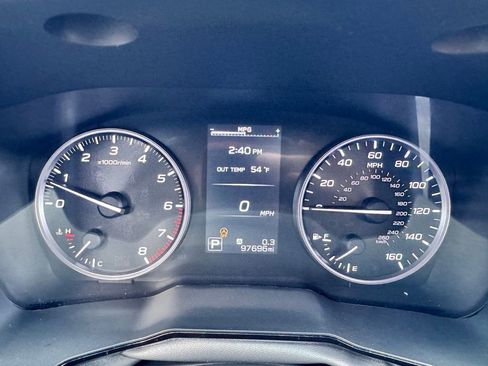 Used 2022 Subaru Outback Premium image 15