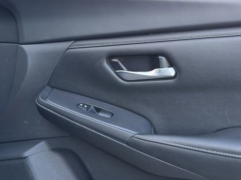 Used 2024 Nissan Sentra SV image 27