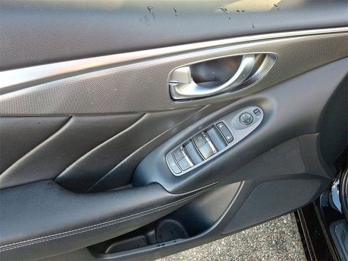 Used 2018 INFINITI Q50 Sport image 13