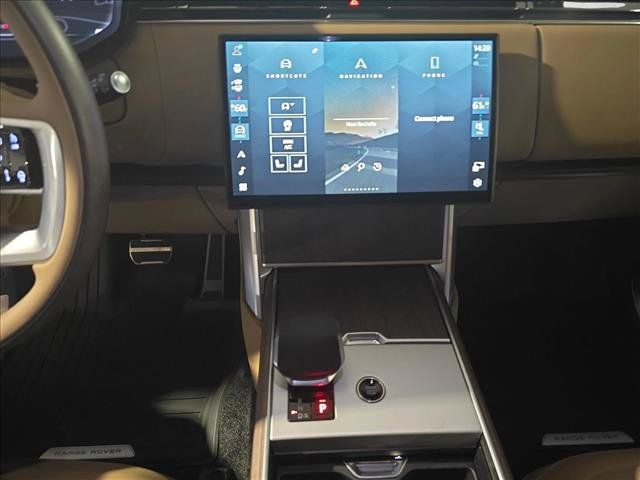 New 2026 Land Rover Range Rover SE AWD/4WD image 22