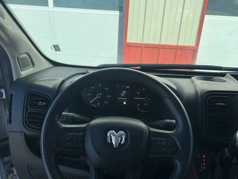 Used 2023 RAM ProMaster 2500 image 6