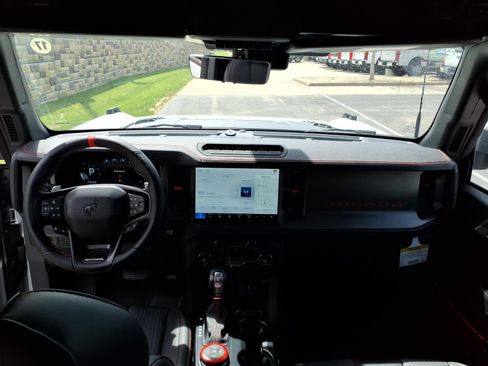 New 2026 Ford Bronco Raptor AWD/4WD image 32