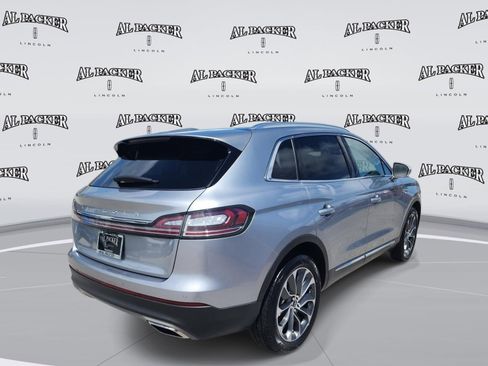 Used 2022 Lincoln Nautilus Reserve FWD image 5