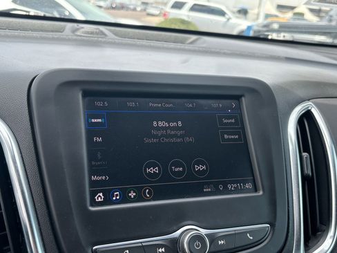 Used 2021 Chevrolet Equinox LT FWD image 24