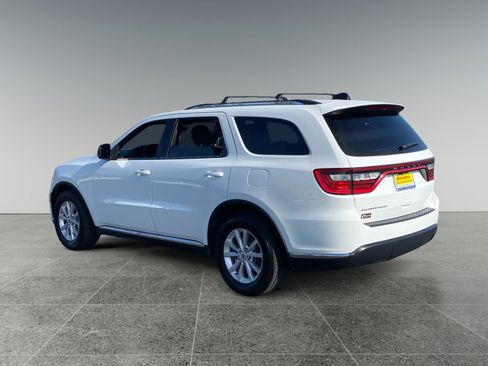 Used 2023 Dodge Durango SXT RWD image 3