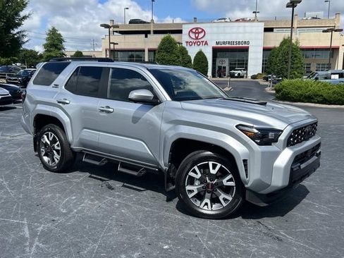 Used 2026 Toyota 4Runner TRD Sport Premium AWD/4WD image 2
