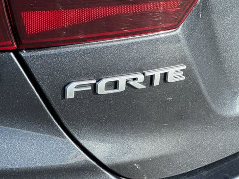 Used 2024 Kia Forte LXS image 25