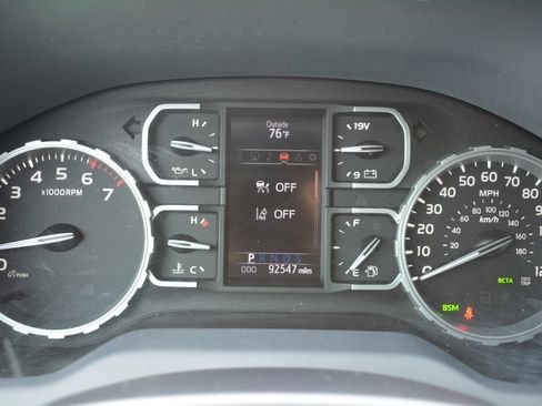 Used 2019 Toyota Tundra SR5 w/ TRD Sport Package AWD/4WD image 11