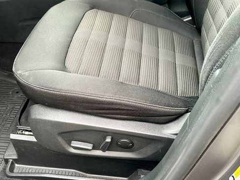 Used 2023 Ford Edge SEL w/ Convenience Package AWD/4WD image 9
