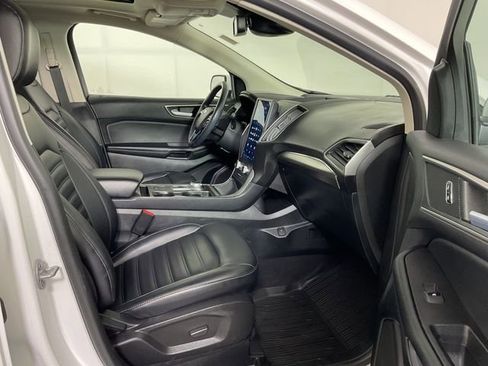 Used 2022 Ford Edge SEL w/ Convenience Package image 25