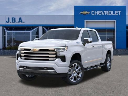 New 2026 Chevrolet Silverado 1500 High Country w/ High Country Premium Package AWD/4WD image 6