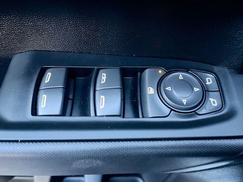 Used 2025 GMC Sierra 1500 Pro w/ Graphite Edition image 17