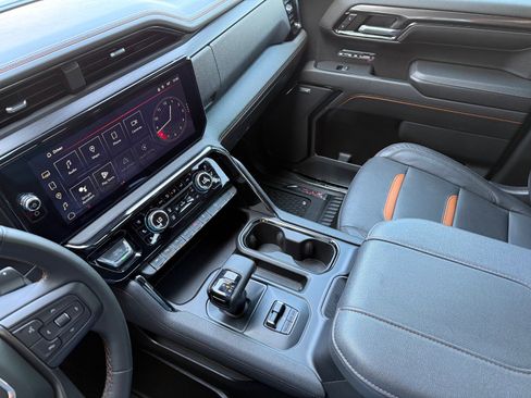 Certified 2024 GMC Sierra 1500 AT4 w/ Technology Package image 28