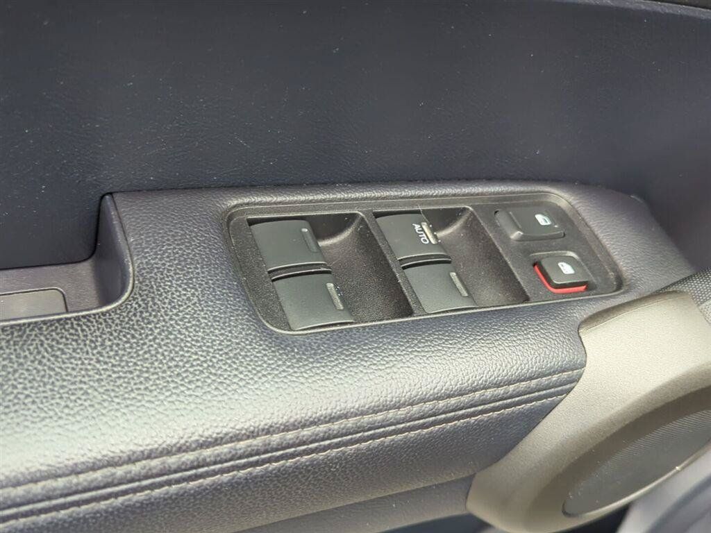 Used 2011 Honda CR-V EX-L image 12