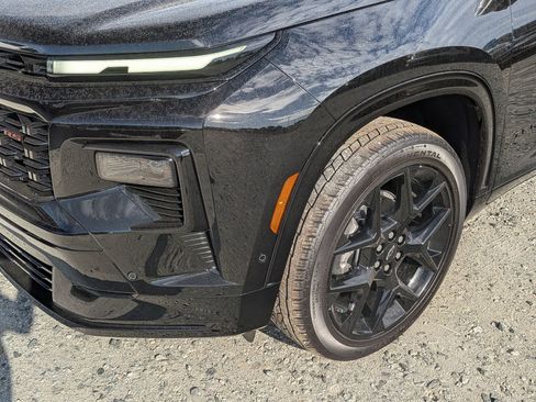 New 2026 Chevrolet Traverse RS FWD image 10