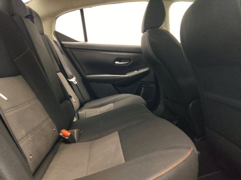 Used 2021 Nissan Sentra SR FWD image 19
