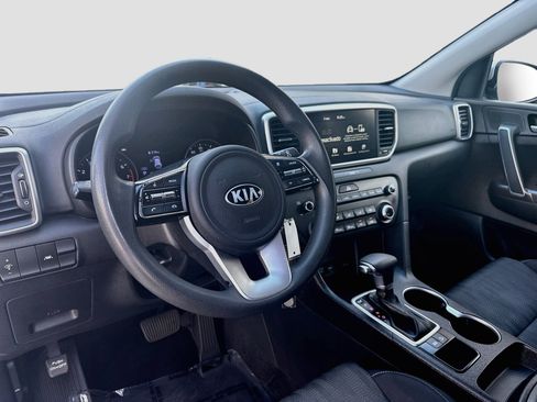 Used 2022 Kia Sportage LX FWD image 9